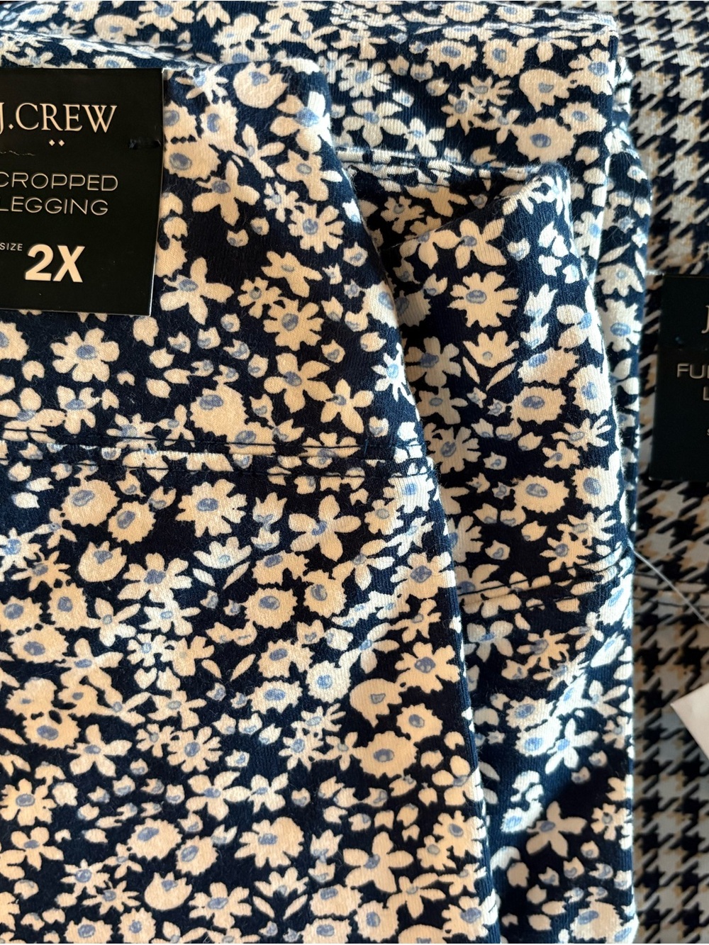 2 pair J. Crew Navy and White Floral Cropped Leggings & Navy Houndstooth 2x
